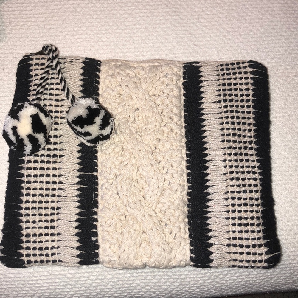 Macrame Clutch